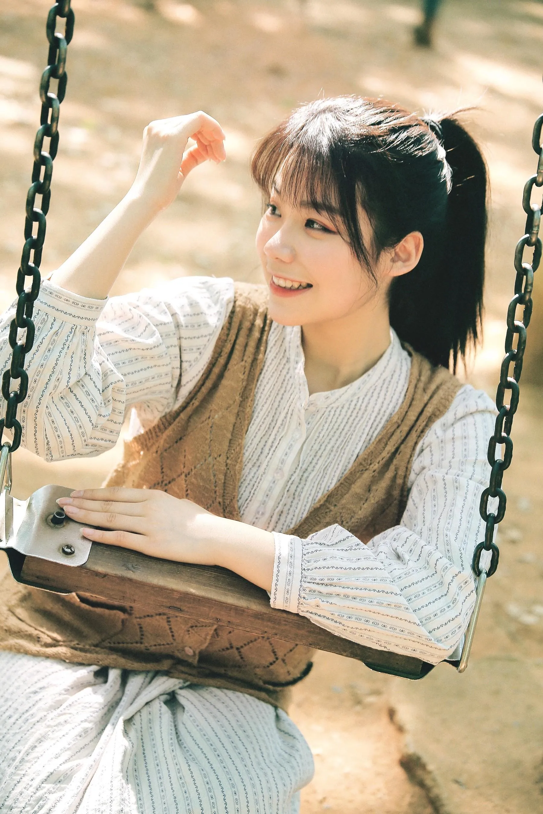 [艺图语] 2022.05.18 夏末微风 紫傲 [25P]插图3